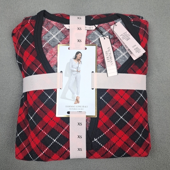 Victoria"s‎ Secret Thermal Long Pajama Set Women's XS Red Black Argyle Holiday - Picture 1 of 8